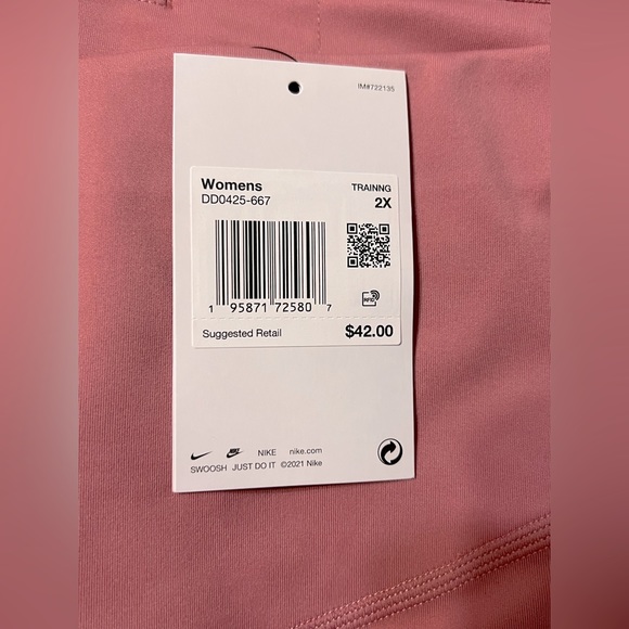 SOLD - Nike Pink Dri-Fit Athletic Yoga Biking Training Shorts - Picture 6 of 11